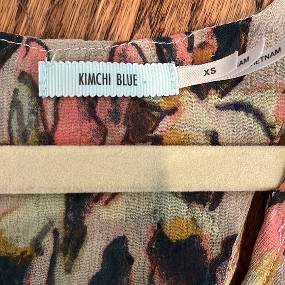 Kimchi Blue Blouse - Picture 3 of 3